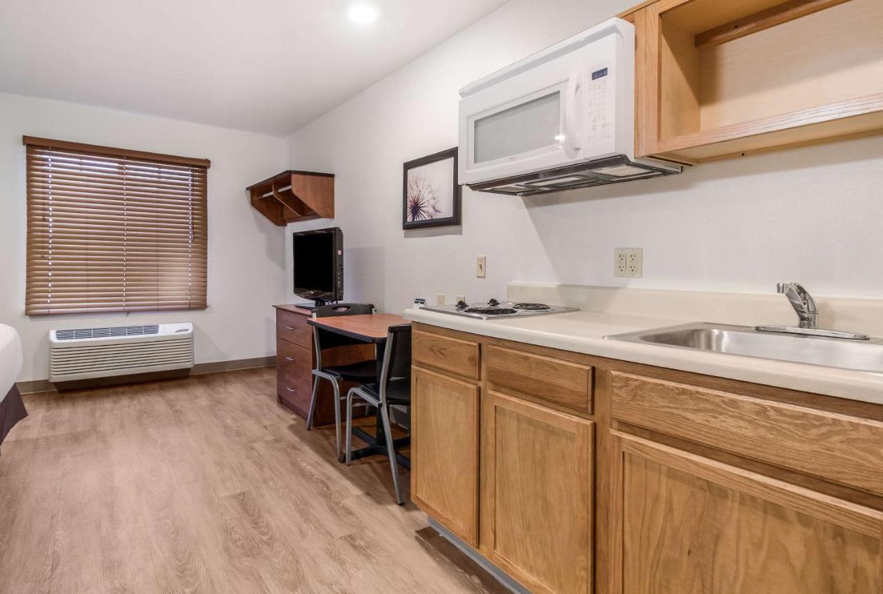 Woodspring Houston 2*